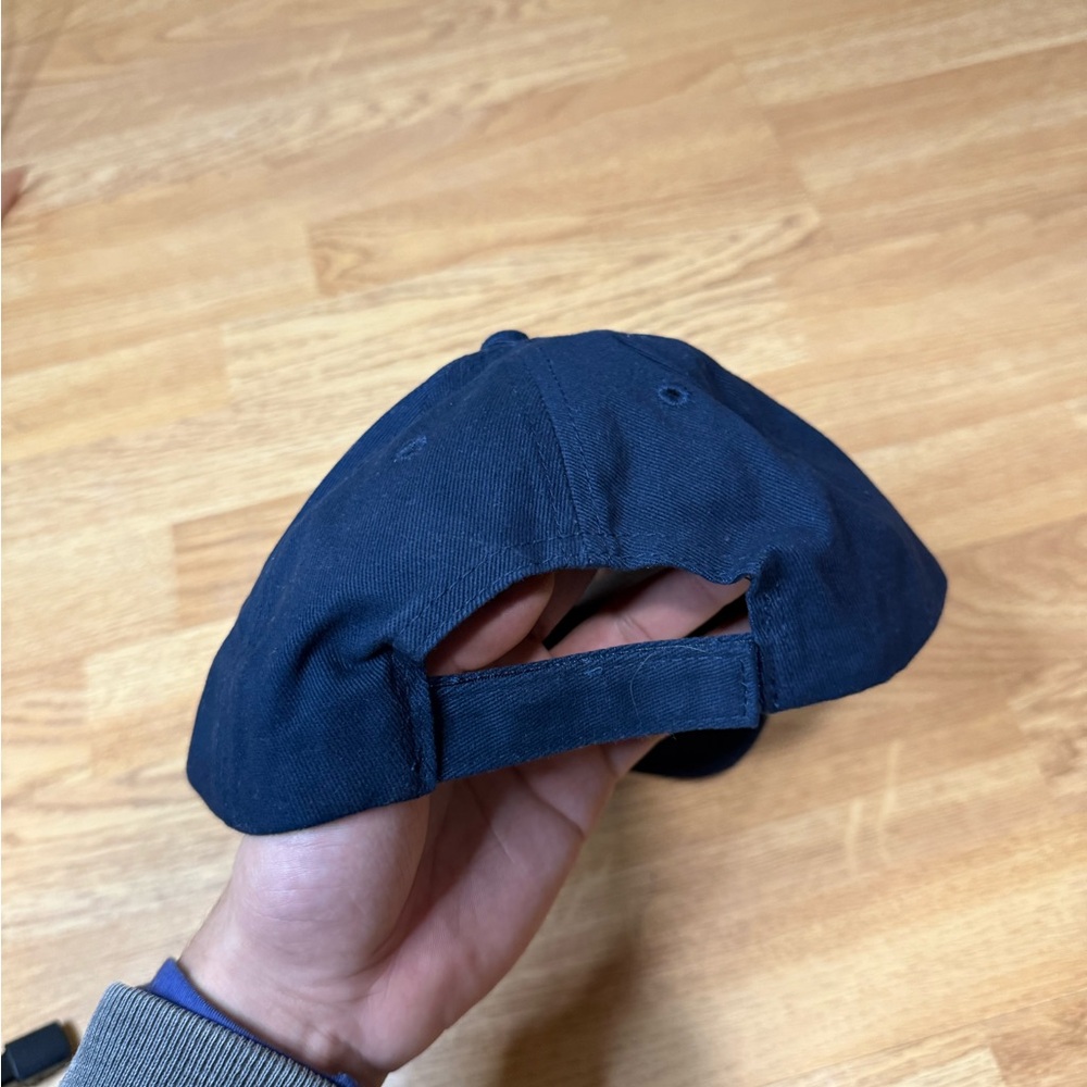 Touchland Sanitizer Jeans Navy Cap - Picture 2 of 3